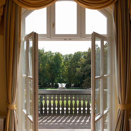 Castle Hotel Grof Degenfeld Tarcal Exterior foto